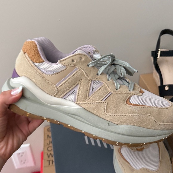New Balance Beige Tan Suede Low-Top Sneakers with Lavender Accents - Picture 3 of 5